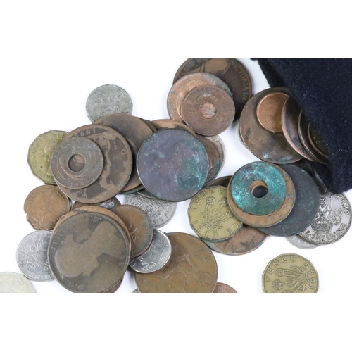 214 - A collection of Egypt commemorative coins encapsulated and within display case together with a selec... 