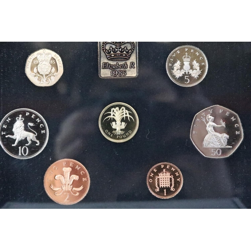 270 - A collection of six Royal Mint annual proof coin year sets to include 1987, 1986, 1985, 1988, 1994 a... 