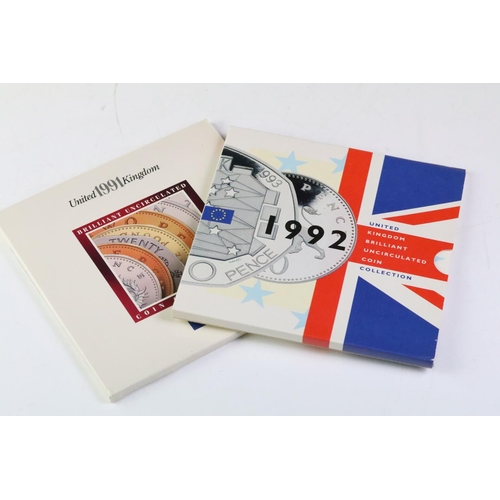 264 - A collection of ten Royal Mint brilliant uncirculated annual year sets to include 1987, 1988, 1989, ... 