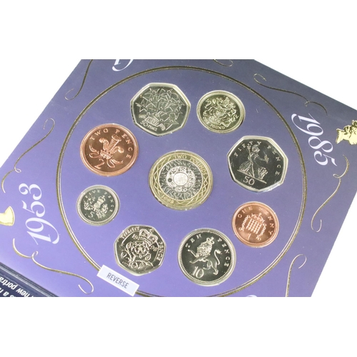 266 - A collection of ten Royal Mint brilliant uncirculated annual year sets to include 1990, 1989, 1988, ... 