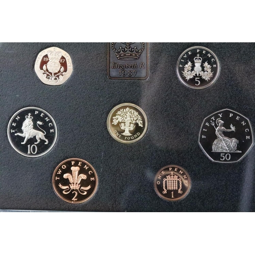 280 - A collection of six Royal Mint United Kingdom annual coin proof sets to include 1989, 1986, 1988, 19... 