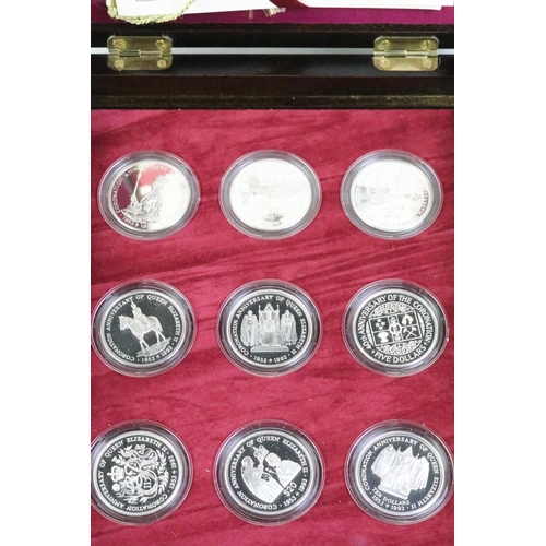 282 - A Royal Mint silver proof coin set, Queen Elizabeth II 40th Anniversary Coronation Collection, eight... 