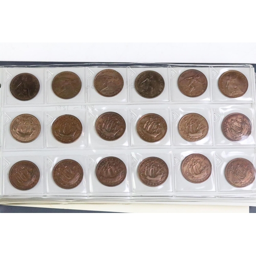 284 - A collection of British pre decimal half pennies and half crowns to include a good selection of Quee... 