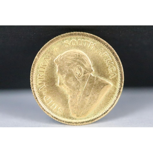 12 - A South Africa fine gold 1986 1/10th Krugerrand coin/