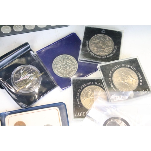 5 - A Collection Of Mainly British Collectable Circulated And uncirculated Coins To Include 50p And £2 e... 