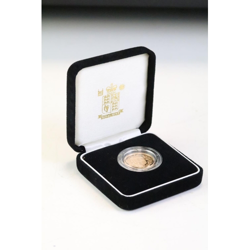 110 - A Royal Mint 2002 United Kingdom gold proof full sovereign coin, encapsulated within fitted display ... 