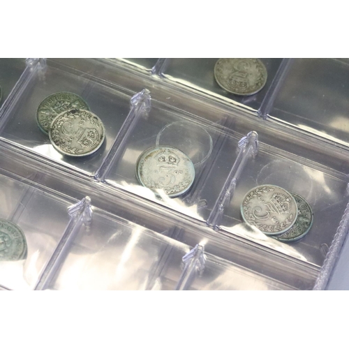 118 - A collection of British silver threepence coins to include Queen Victoria, King Edward VII and King ... 