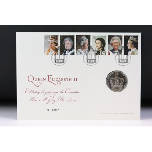 152 - A collection of approx eighteen £5 coin / stamp covers to include 2000 Royal Four Generations, 2015 ... 