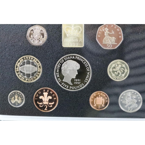 51 - A collection of seven Royal Mint uncirculated proof year sets to include 1997, 1999, 1998, 1996, 199... 