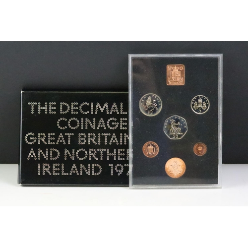 230 - A collection of ten Royal Mint brilliant uncirculated coin year sets to include 1981, 1980, 1979, 19... 