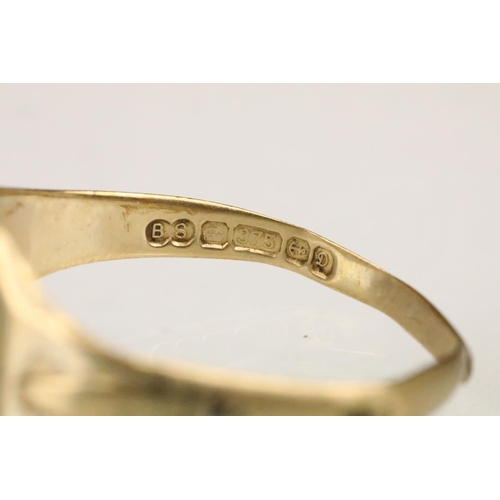 150 - Three 9ct gold rings to include a signet ring (hallmarked Birmingham), signet ring with stepped shou... 