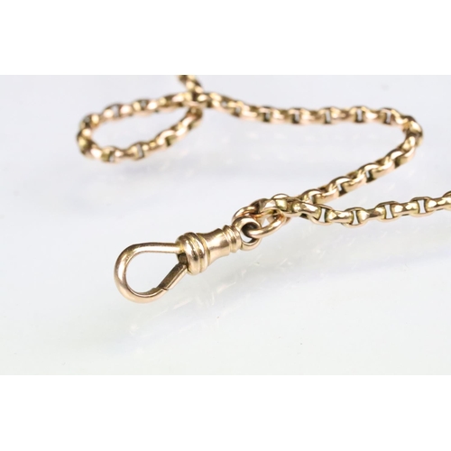 15 - 19th Century Victorian 15ct gold long guard muff chain having oval faceted links with a dog lead cla... 