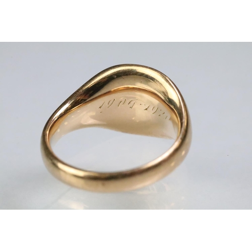 181 - Two signet rings to include a hallmarked 9ct gold example (size M), together with a rose metal signe... 