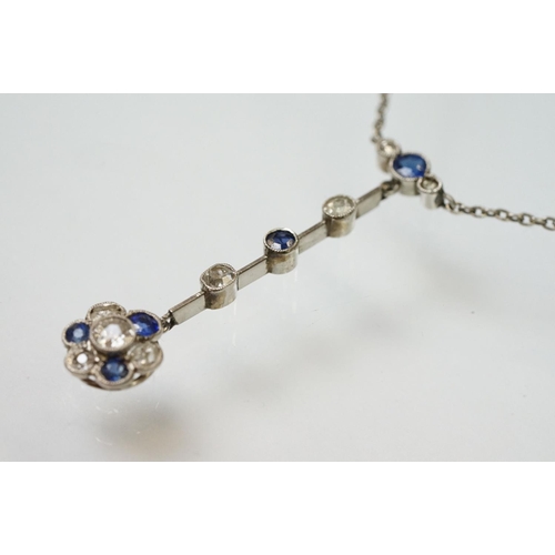 10 - Early 20th Century Edwardian sapphire and diamond pendant necklace. The necklace having a pendant dr... 