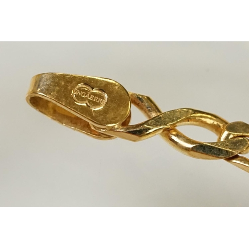 116 - 9ct gold hallmarked flat link figaro chain bracelet having a lobster clasp. Import marked Birmingham... 