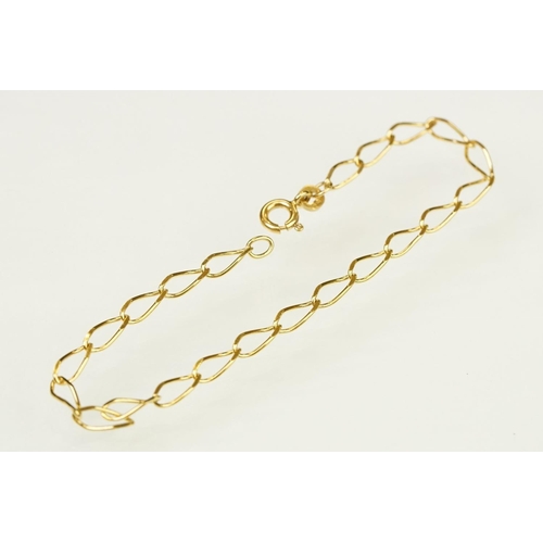 120 - Two 9ct gold bracelet chains to include a faceted curb link chain (hallmarked to jump link), and a f... 