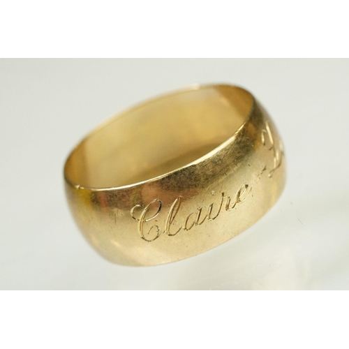 128 - Three 9ct gold hallmarked wedding band rings. The lot to include a wide band ring engraved Claire Lo... 