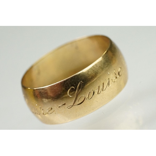 128 - Three 9ct gold hallmarked wedding band rings. The lot to include a wide band ring engraved Claire Lo... 