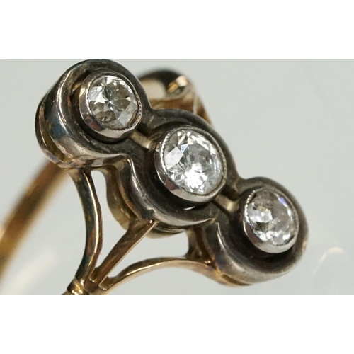 2 - Early 20th Century 18ct gold and diamond three stone ring. The ring being set with three round brill... 