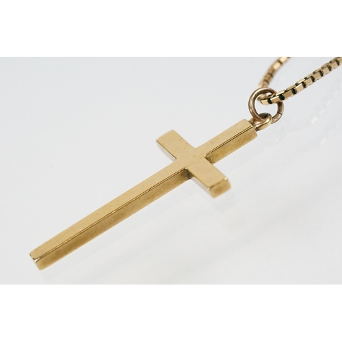 220 - 9ct gold hallmarked cross pendant necklace. The necklace having a box chain with cross pendant. Chai... 