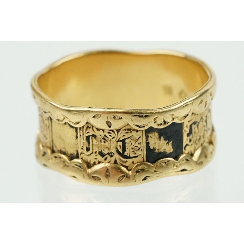 271 - 19th Century Victorian 18ct gold mourning ring with traces of black enamel and engraved dedication t... 