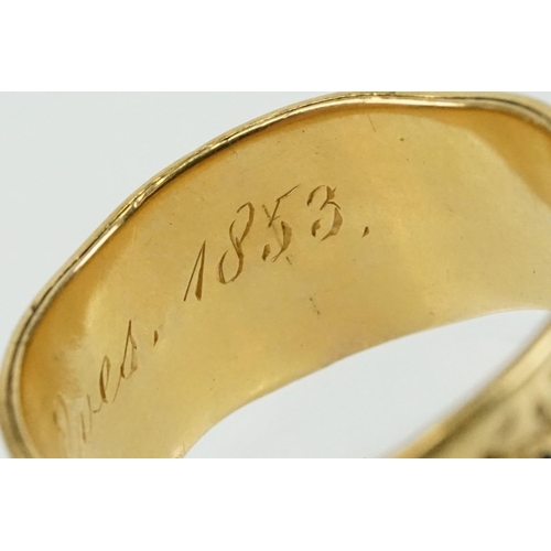 271 - 19th Century Victorian 18ct gold mourning ring with traces of black enamel and engraved dedication t... 