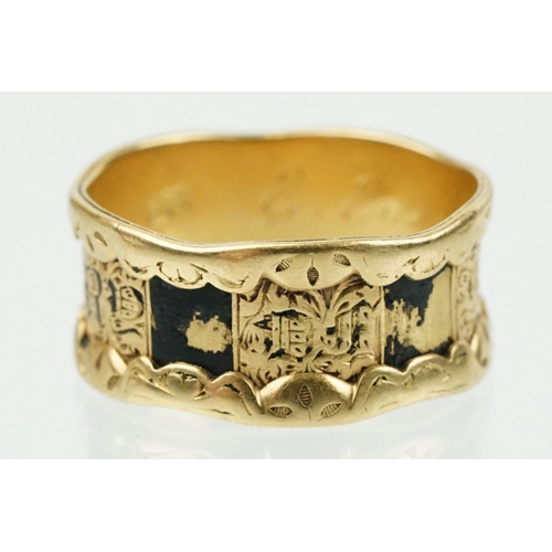 271 - 19th Century Victorian 18ct gold mourning ring with traces of black enamel and engraved dedication t... 