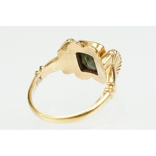 355 - Green tourmaline 18ct yellow gold ring, the rectangular mixed cut tourmaline measuring approx 8 x 6.... 