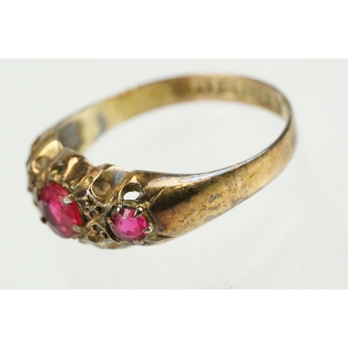 386 - Collection of gold jewellery to include a hallmarked 9ct gold and pink paste ring (hallmarked Birmin... 