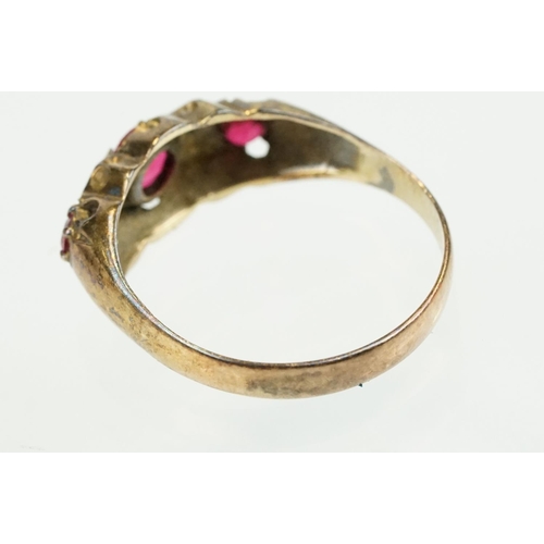 386 - Collection of gold jewellery to include a hallmarked 9ct gold and pink paste ring (hallmarked Birmin... 