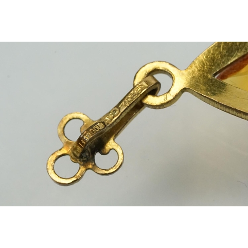 386 - Collection of gold jewellery to include a hallmarked 9ct gold and pink paste ring (hallmarked Birmin... 