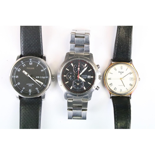 400 - A collection of four gents contemporary Pulsar wristwatches to include two Chronograph examples.