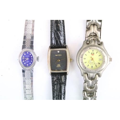 401 - A large collection of vintage and contemporary ladies mechanical and quartz wristwatches to include ... 