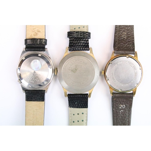 402 - A collection of twelve mechanical wristwatches to include Wiseman, Citizen, Favre-Leuba, Perona, Lew... 