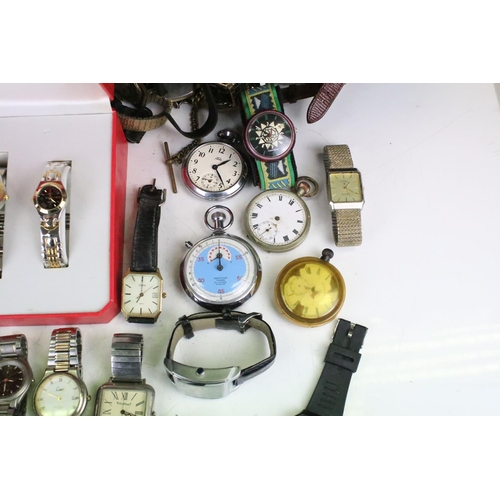 409 - A large collection of vintage and contemporary mechanical and quartz wristwatches to include Accuris... 