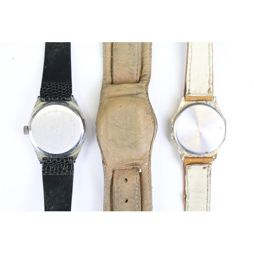 417 - A collection of twenty mechanical and quartz vintage wristwatches to include Romano, Casio, Buler, T... 