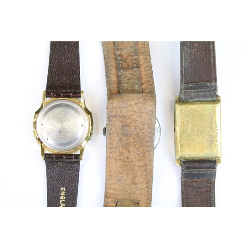 417 - A collection of twenty mechanical and quartz vintage wristwatches to include Romano, Casio, Buler, T... 