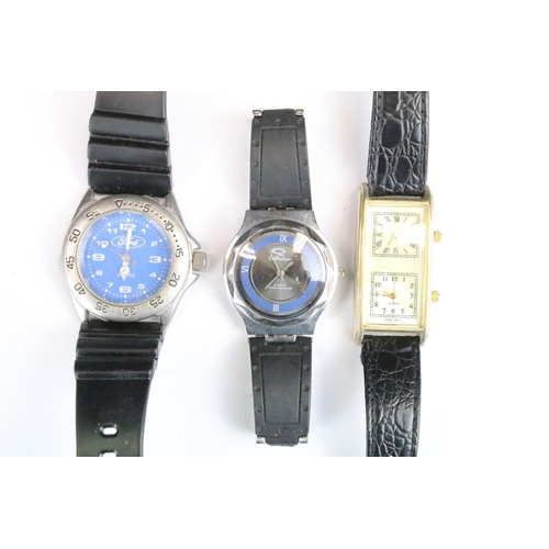 419 - A collection of thirteen contemporary automatic and quartz wristwatches to include Casio and Saxon e... 