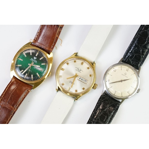 439 - A collection of twelve mechanical wristwatches to include Services, Certina, Talis, Kered, Rubens, M... 