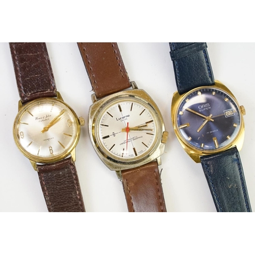 440 - A collection of thirteen mechanical wristwatches to include Miramar, Cyma, Avia, Timex, Limit, Oris,... 