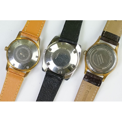 440 - A collection of thirteen mechanical wristwatches to include Miramar, Cyma, Avia, Timex, Limit, Oris,... 