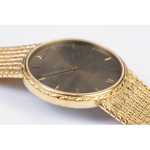 456 - A gents Omega DeVille quartz wristwatch on original fitted gold plated strap with Omega logo to clas... 