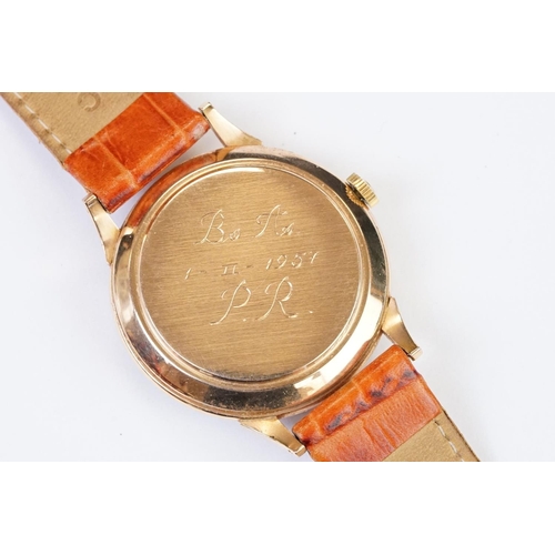 479 - A Vintage gents Omega wristwatch, 18ct gold cased, 17 Jewel movement, cal.267, baton markers with su... 