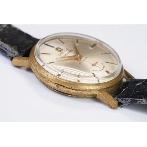 480 - A Vintage Omega Seamaster 17 jewel manual winding wristwatch, with baton markers and sub second dial... 