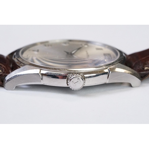 489 - A gents Hamilton Jazzmaster quartz wristwatch, silvered dial with date function to 6 o'clock, No.H38... 