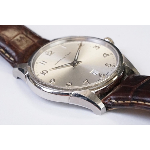 489 - A gents Hamilton Jazzmaster quartz wristwatch, silvered dial with date function to 6 o'clock, No.H38... 