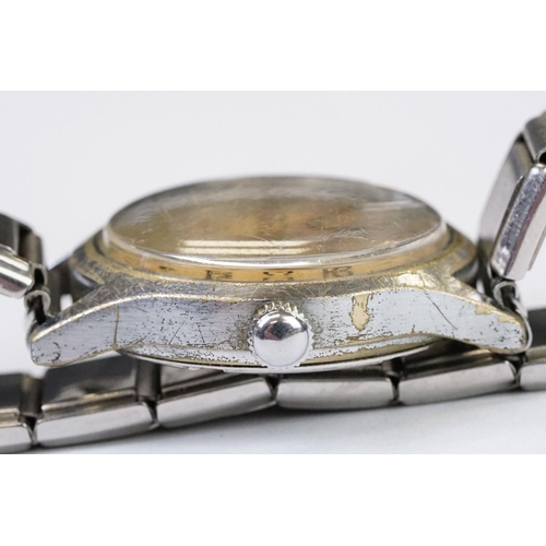 492 - A Moeris British Military issued Army Trade Pattern wristwatch, marked A.T.P. 60887 to the verso, su... 