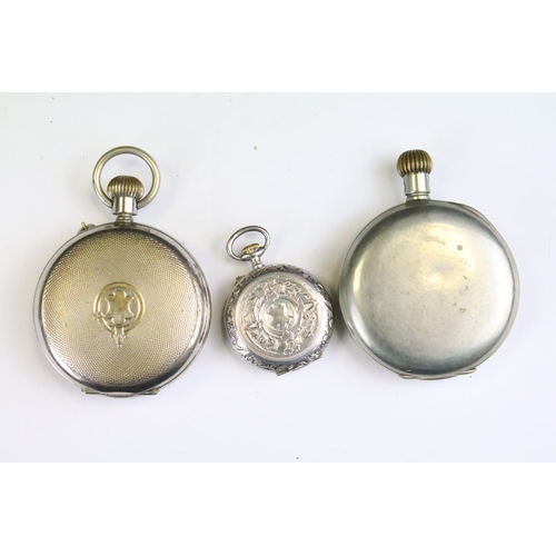 429 - A collection of four vintage pocket watches to include Sekonda and Federal together with a silver ca... 