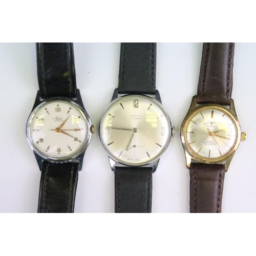 430 - A collection of twelve mainly mechanical wristwatches to include Timex, Verity, Q&Q, Erntine, Fleet,... 