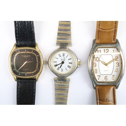 434 - A collection of twenty five mainly contemporary quartz ladies and gents wristwatches to include anal... 